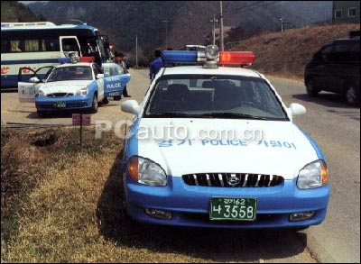 朝鲜警车图片